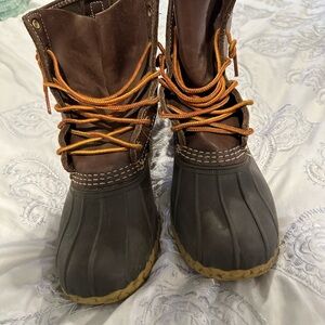 LL Bean size 7 boots. Great condition!